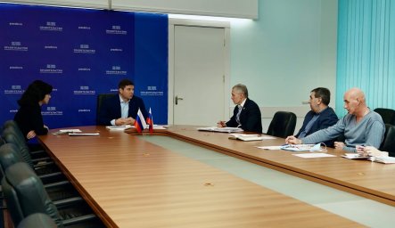 Перспективы развития физкультуры и спорта в Республике обсудили в Доме Правительства
