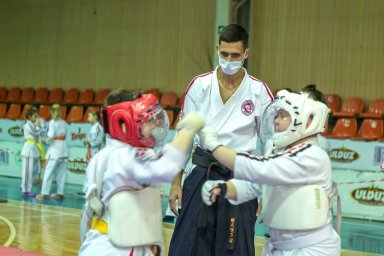 В Донецке прошел турнир по косики каратэ памяти Олега Мамиева
