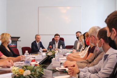 Состоялось заседание аккредитационной комиссии по наделению Федерации дзюдо ДНР и Федерации самбо ДНР статусом Республиканских