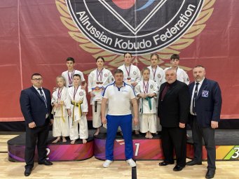 Мариупольские спортсмены приняли участие в Открытом Кубке Всероссийской Федерации Кобудо