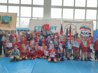 В ДС "Олимп" прошли соревнования  по самбо в рамках Всероссийского проекта партии "Единая Россия" "Zа самбо"