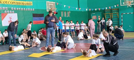 В Шахтерске прошли «Президентские состязания»