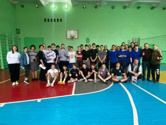 В Харцызске прошли соревнования по волейболу «Звезды волейбола» в рамках проекта «Детский спорт»