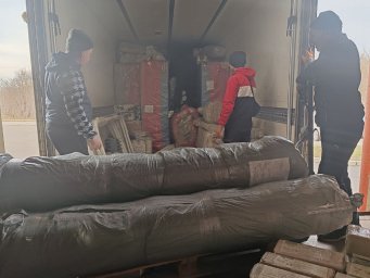 Спортшколы ДНР получили инвентарь от Минпромторга России