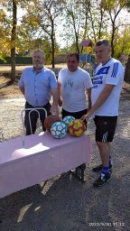 ​Нижегородский подрядчик подарил спортивный инвентарь для жителей пгт. Зуевка