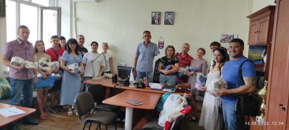 Новый спортивный инвентарь передали в города и районы Республики