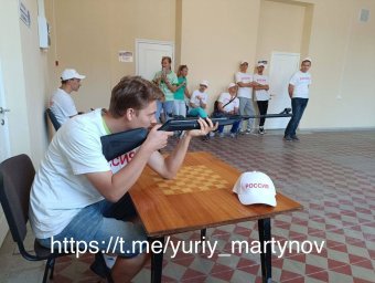 Прошёл мастер-класс по лазертагу для людей с ограниченными физическими возможностями