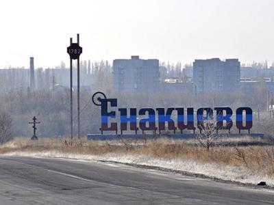 Представители Министерства провели прием граждан в Енакиево