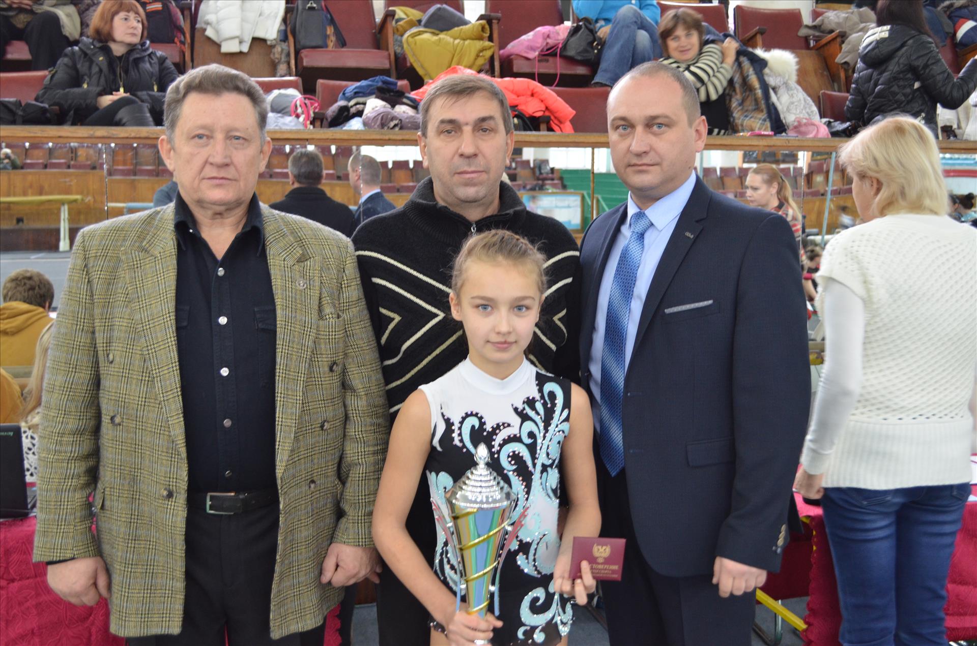 В Донецке состоялся Чемпионат ДНР по спортивной акробатике