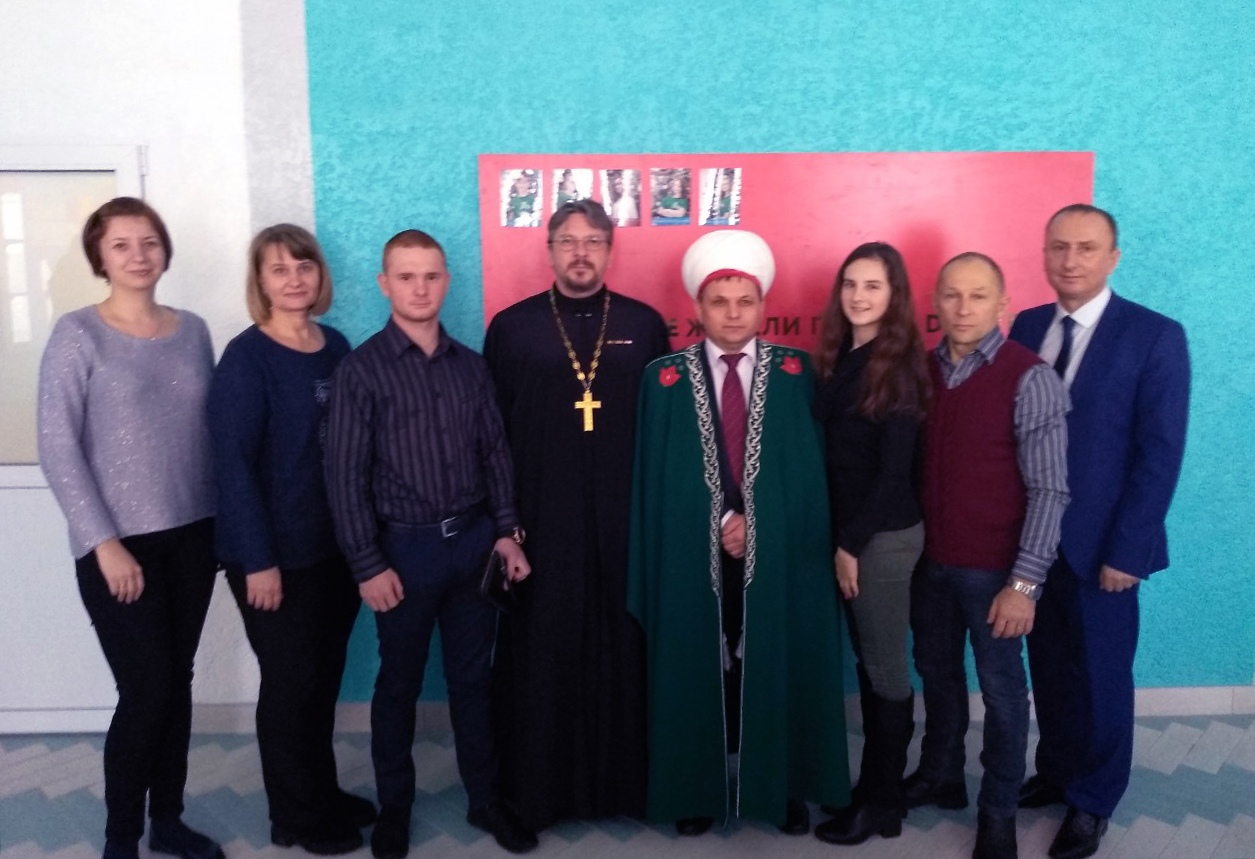 Специалисты сферы молодежной политики ДНР проходят обучение по профилактике терроризма в Оренбурге