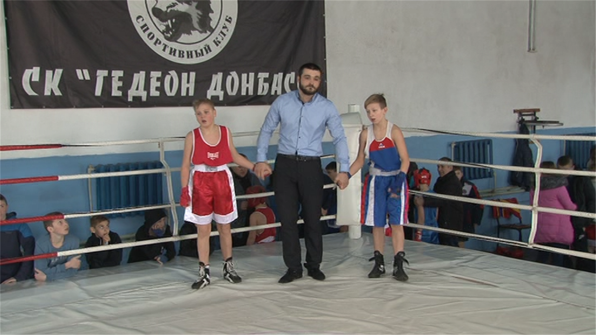 В Шахтерске прошло Первенство Республики по боксу