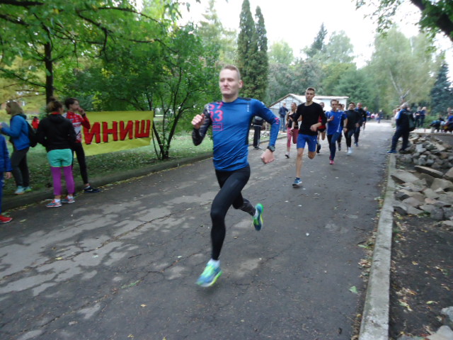 Спортсмены Ясиноватского района стали участниками легкоатлетического кросса в Донецке