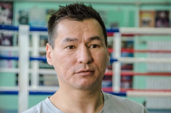 Известный российский кикбоксер провел встречу с донецкими спортсменами