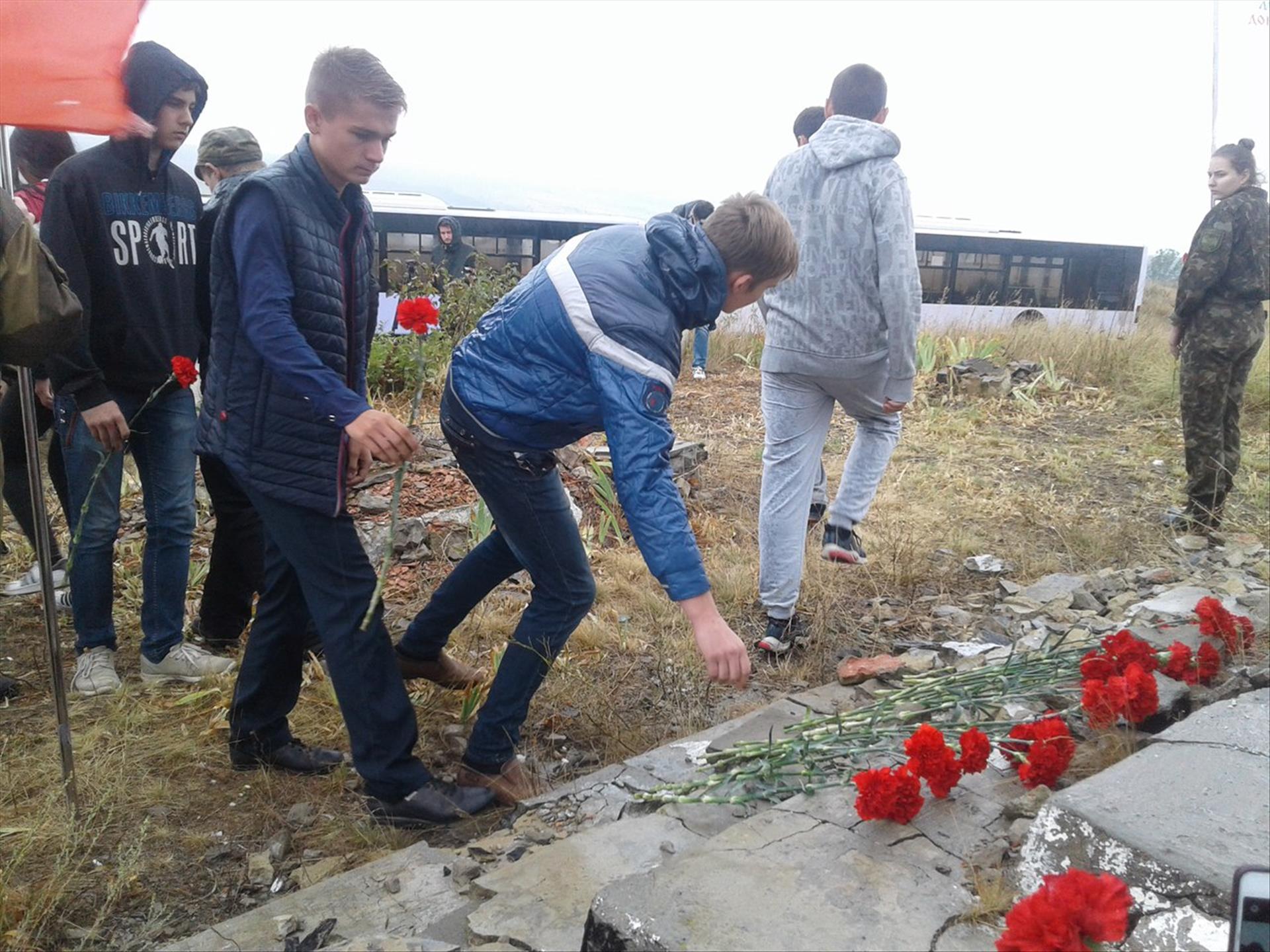 В Республике прошло патриотическое мероприятие с участием молодежи Донбасса